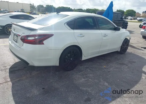 2017 Nissan Altima 2.5 Sr from USA, damaged, VIN 1N4AL3AP8HC274801